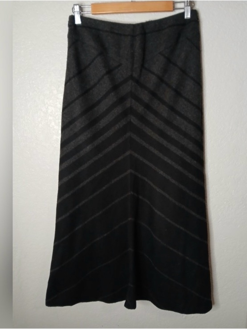 Vintage Y2K Express Black Chevron wool blend Maxi Skirt 2